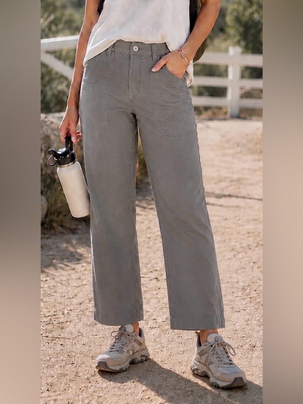 Kensie Jeans Allie High Rise Slim Straight Cargo Pants Size 6/28